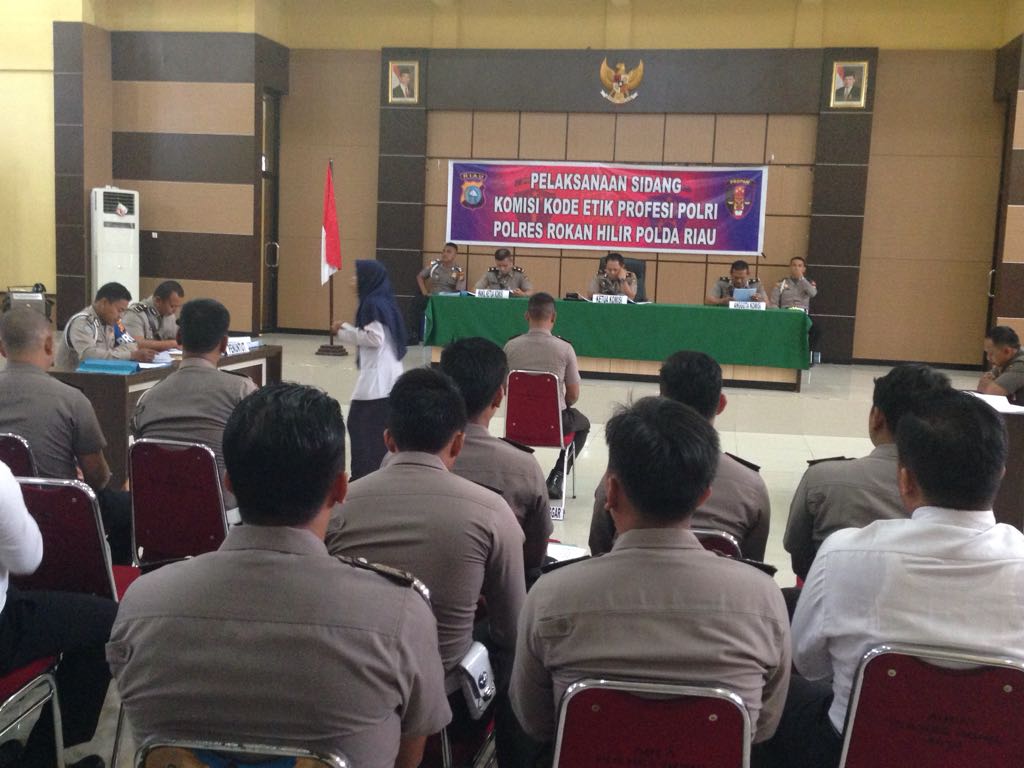 3 Anggota Polres Rohil Direkomendasikan Dipecat